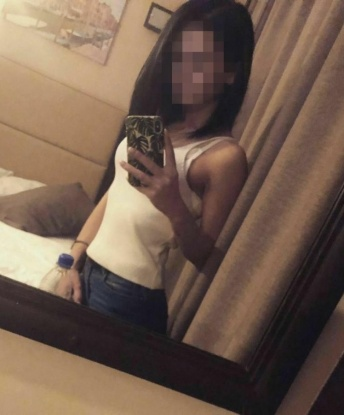 Экзотика и страсть в одном флаконе! Горячая красотка с идеальным телом приглашает в гости. Интимные фантазии воплотятся в жизнь. Не упусти свой шанс! 15594, 18 лет