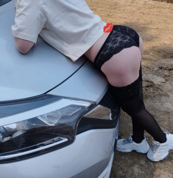 Мне нравится быть креативной и экспериментировать, всегда готова удовлетворить самые смелые фантазии. У меня большой опыт, так что ты точно не пожалеешь о проведенном со мной времени. В Москве живу уже давно, здесь я знаю все самые уютные места, где можем насладиться друг другом. Фото мои 💯, отзывы только положительные. Позволь сделать твои мечты реальностью! 🌹 8430, 32 года